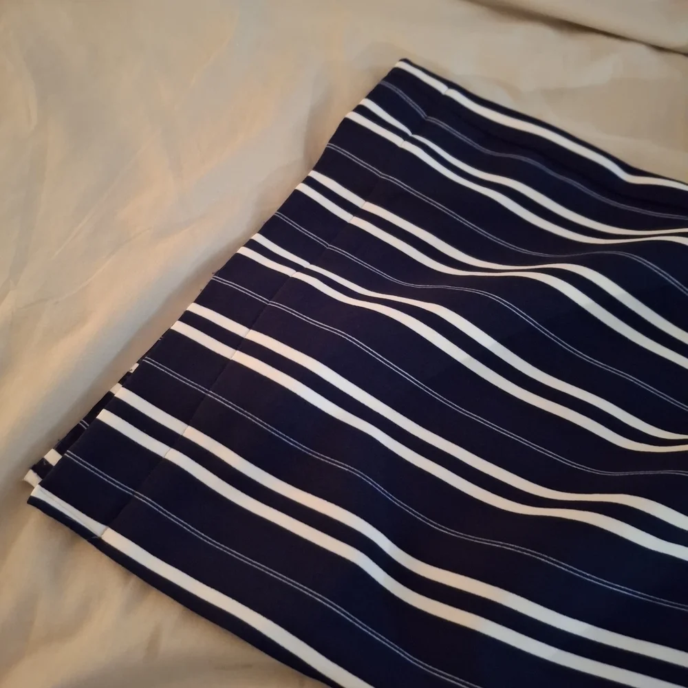 NY Collection Women's Navy and White Striped Palazzo Pants